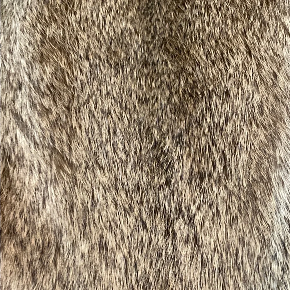 BCBG Vest with Buckle Detail - Picture 4 of 9